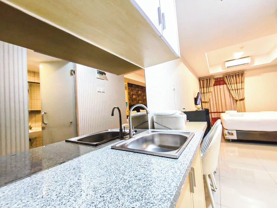 Standard Studio | Private kitchen | Electric kettle