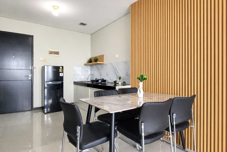 Standard Apartment | Dining room