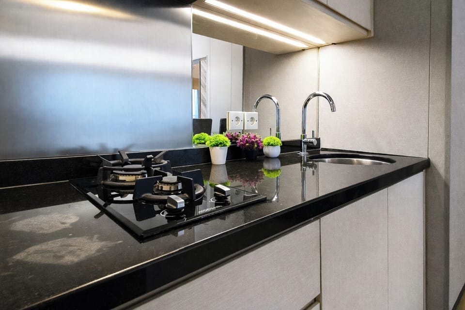Standard Apartment | Private kitchen | Electric kettle