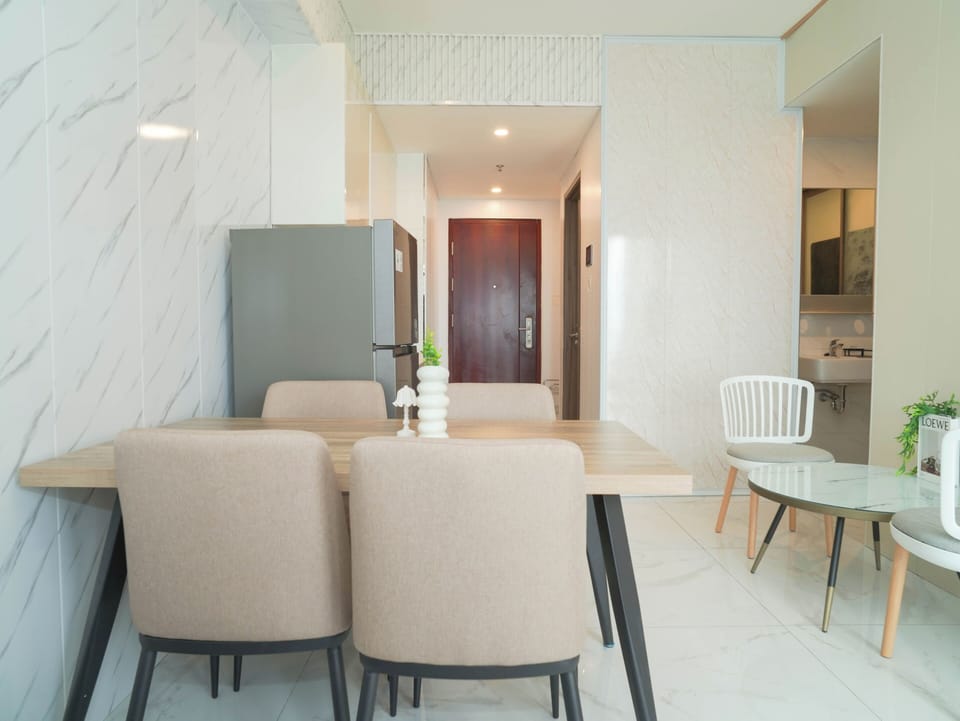 Standard Apartment | Dining room
