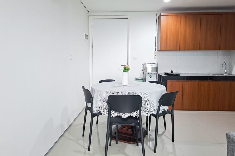 Standard Apartment | Dining room