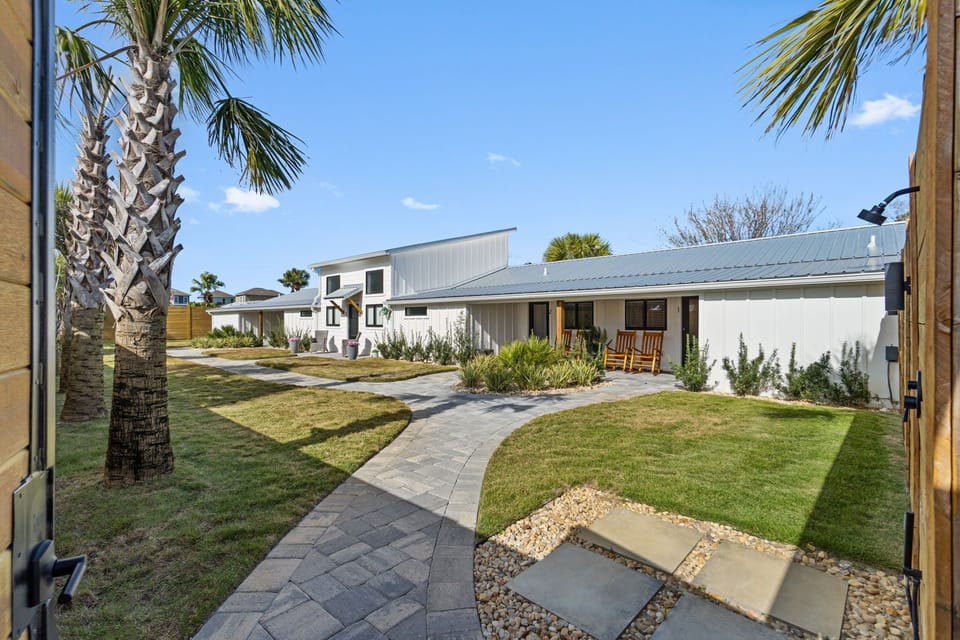 Gated Complex - Small Serenity featured 5 townhomes that share a fenced, secure yard - perfect place for the kids to play!