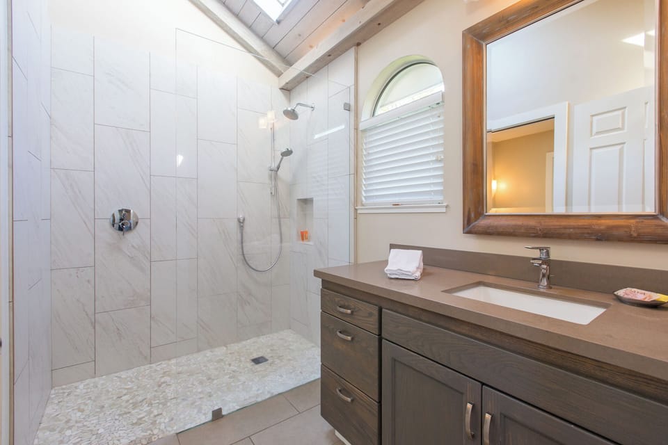 Walk in shower in hall