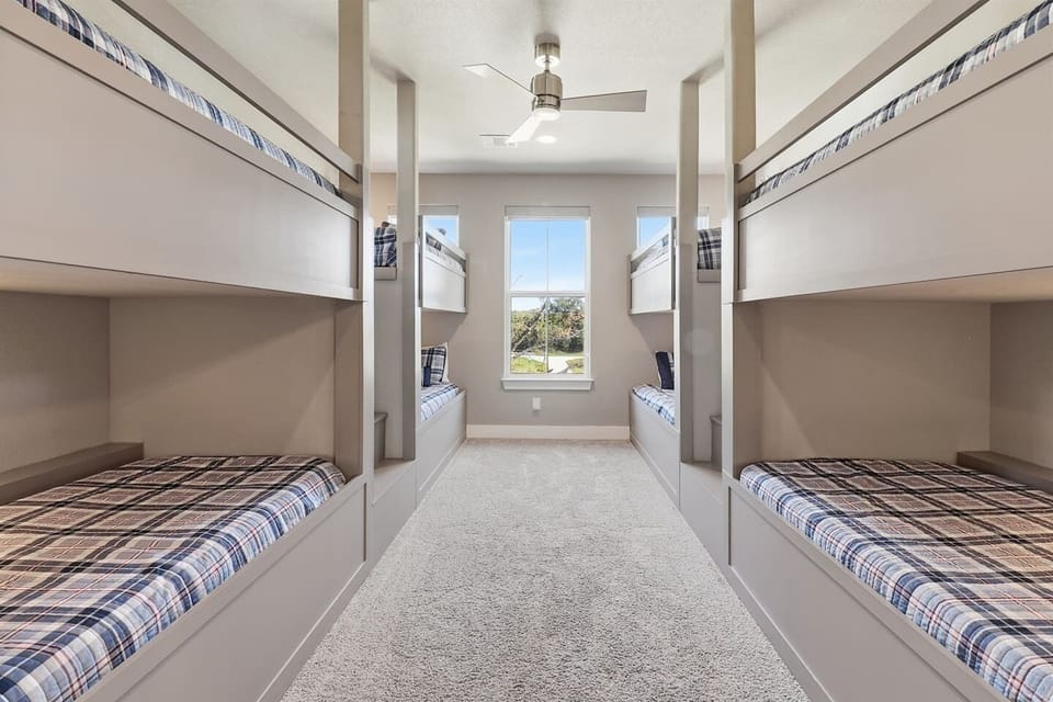 Bunk Room Sleeps 8 (upper level)