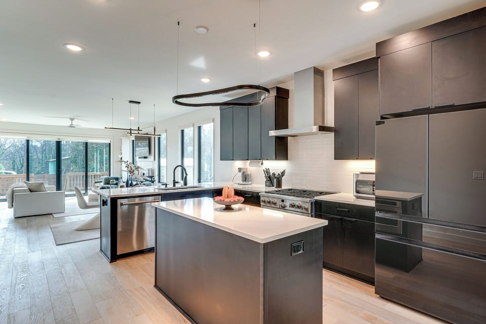 Interior | Open Floor Plan | Free WiFi