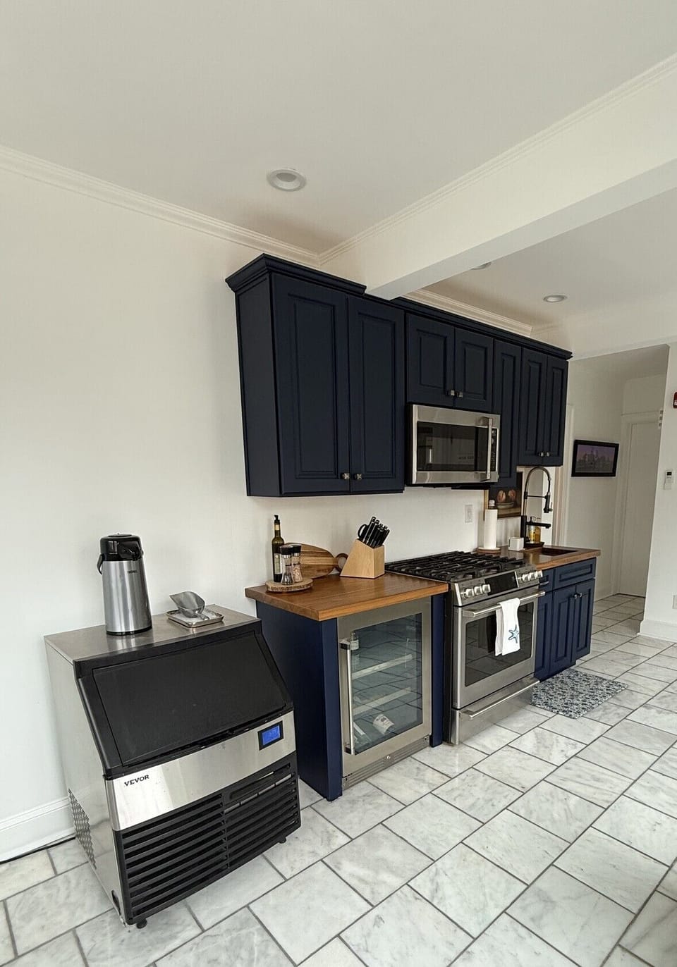 Shared Kitchenette