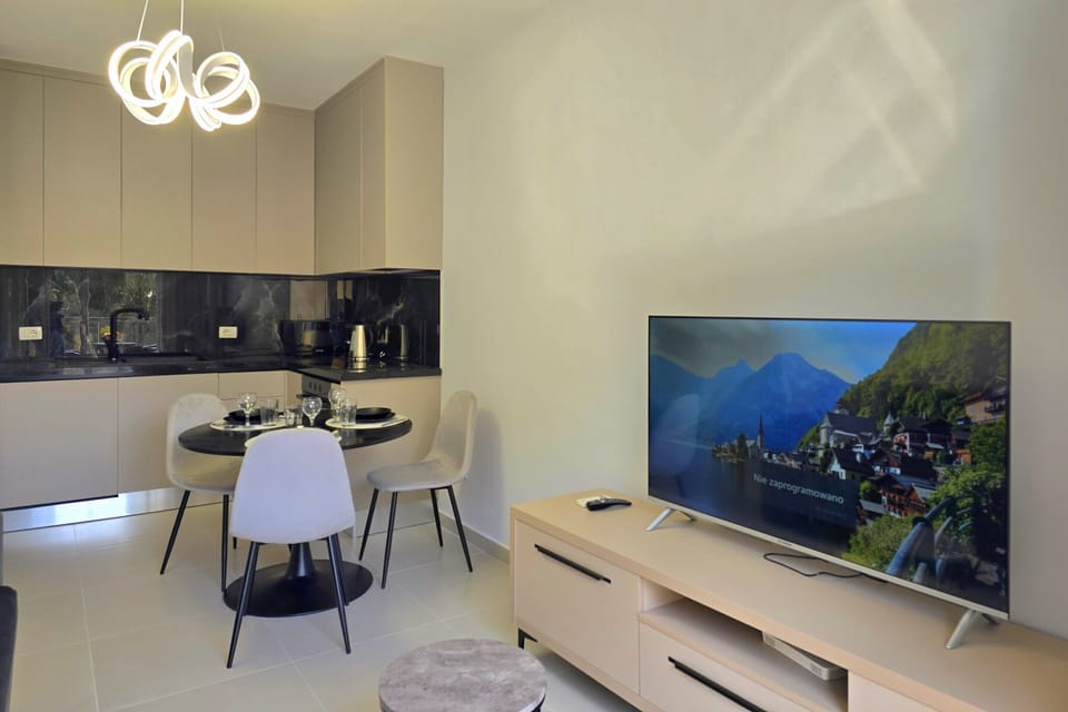 Kitchen and dining area