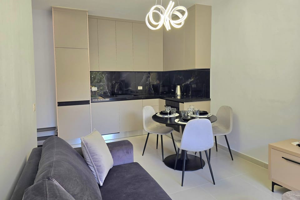 Kitchen and dining area