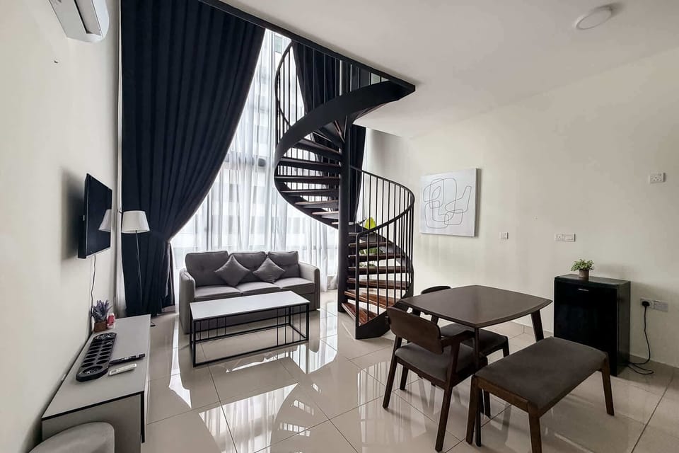 Apartment (2 Bedrooms) | Front of property