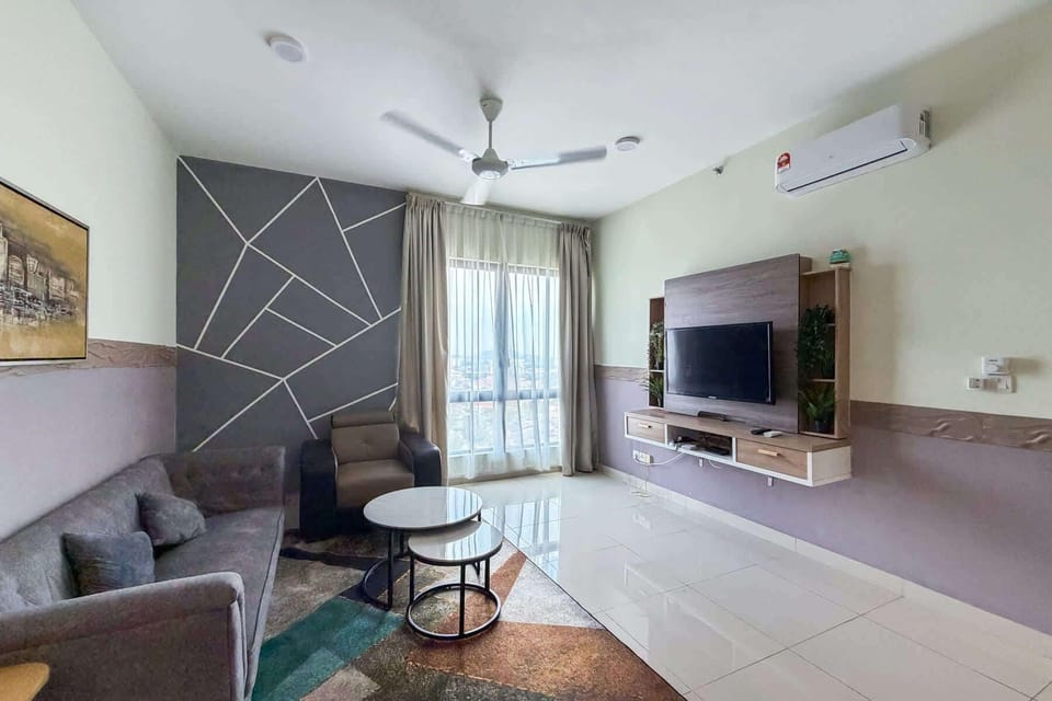Apartment (2 Bedrooms) | Front of property
