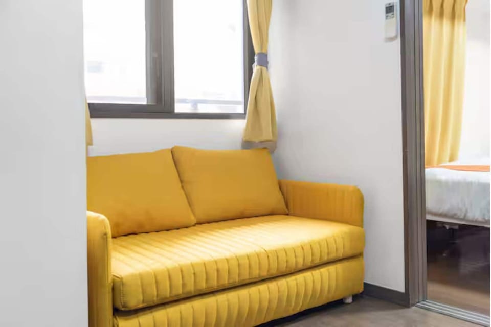 Basic Apartment, 1 Bedroom, Non Smoking | Living area