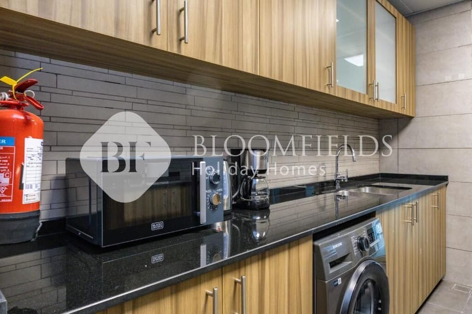 Apartment, Balcony | Private kitchen
