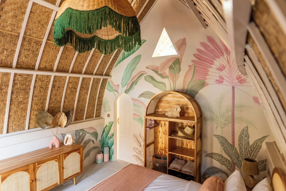 Deluxe Bungalow | In-room safe, blackout drapes, soundproofing, WiFi (free)