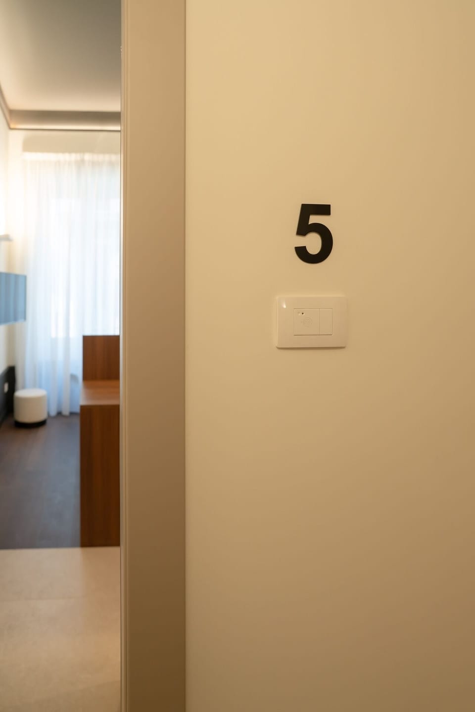 Single Room | Interior
