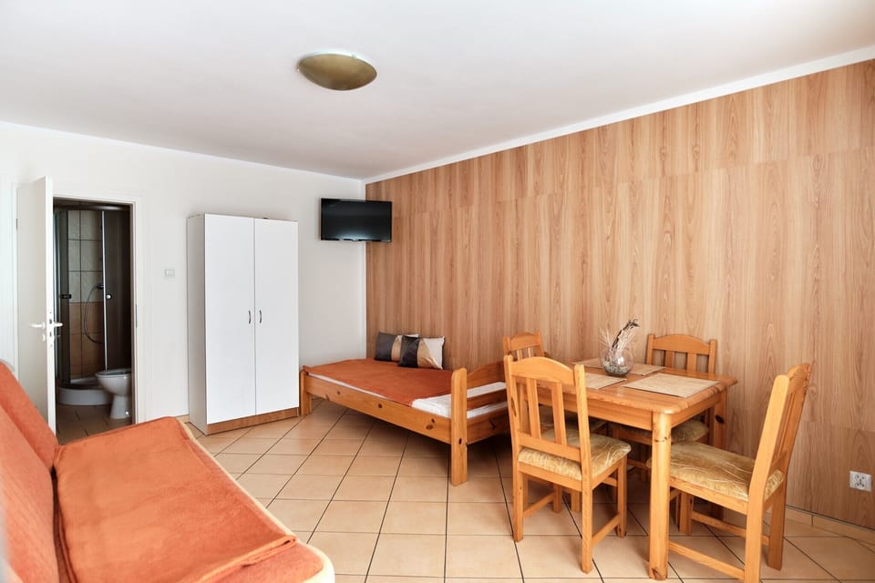 Double Room | Interior