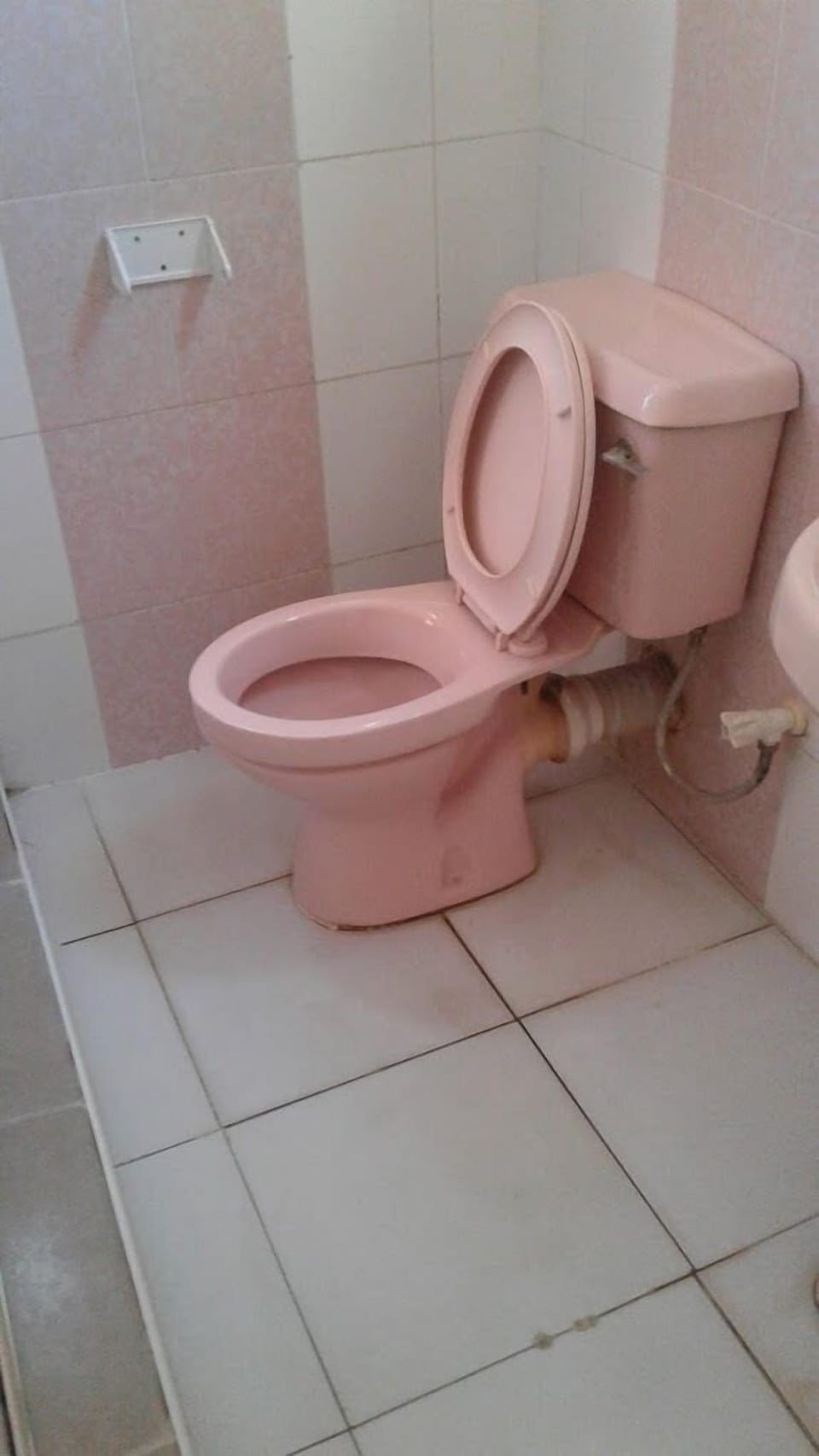 Deluxe Double Room | Bathroom | Shower, slippers, towels, soap
