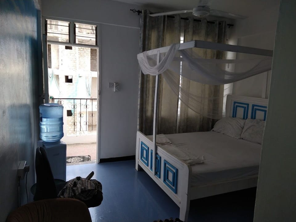 Deluxe Double Room | Free WiFi, bed sheets