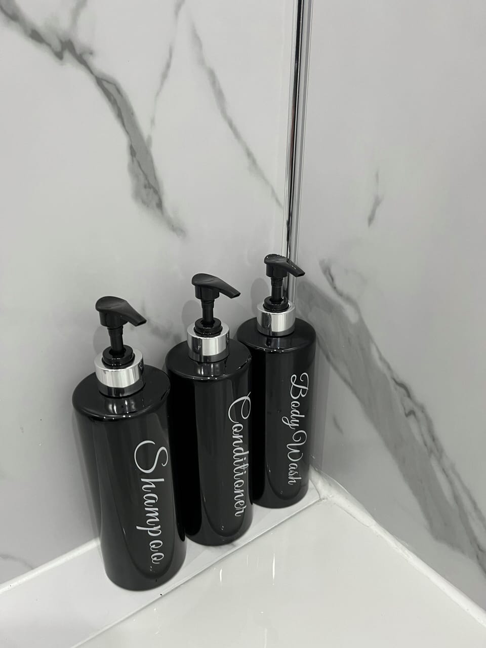 Bathroom amenities