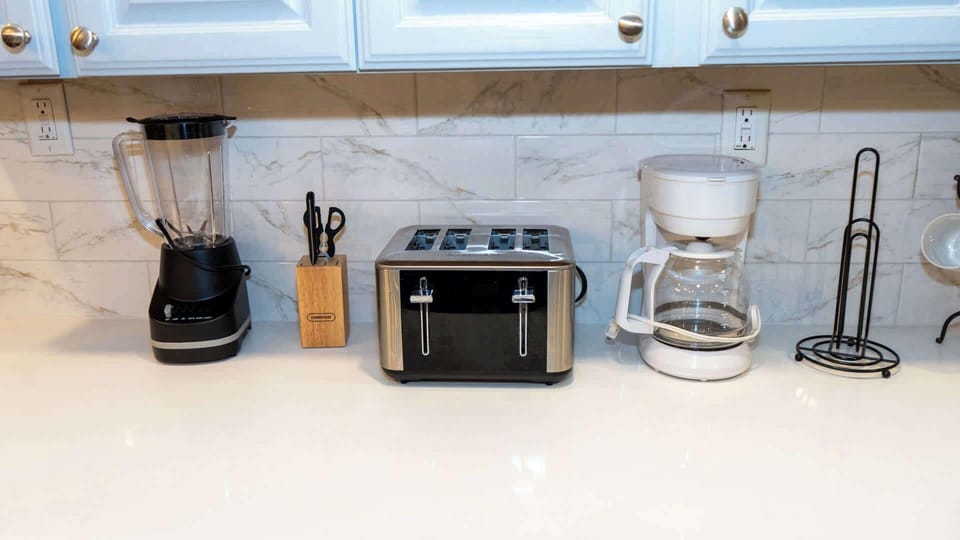 Apartment, Multiple Beds, Balcony, Pool View (Saida Towers #3305) | Private kitchen