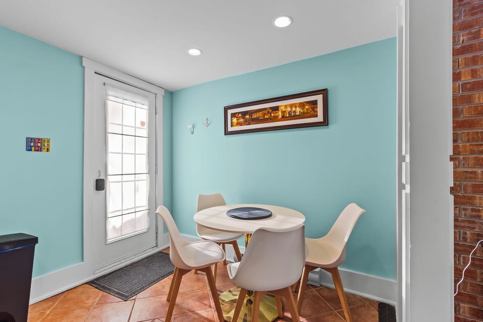 Sunny breakfast nook — perfect spot for coffee or quick bites