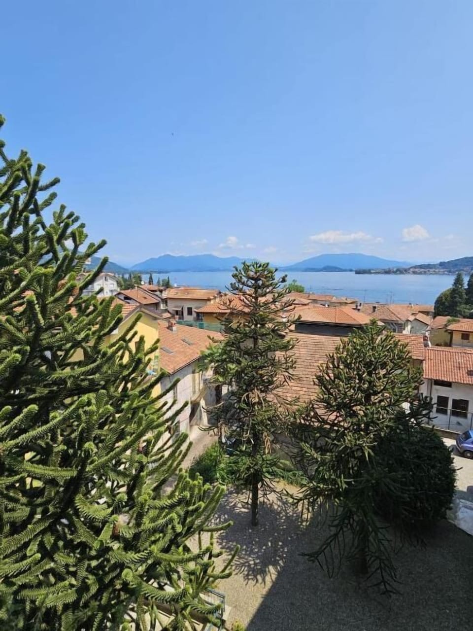 Apartment, Balcony, Lake View | Miscellaneous
