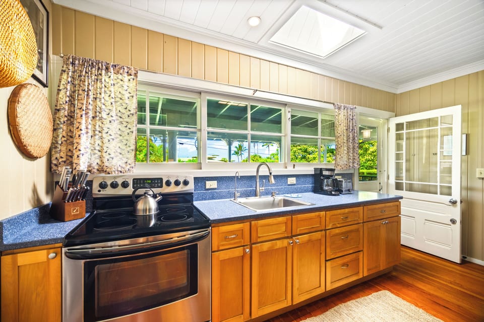 Equipped with all the kitchen essentials