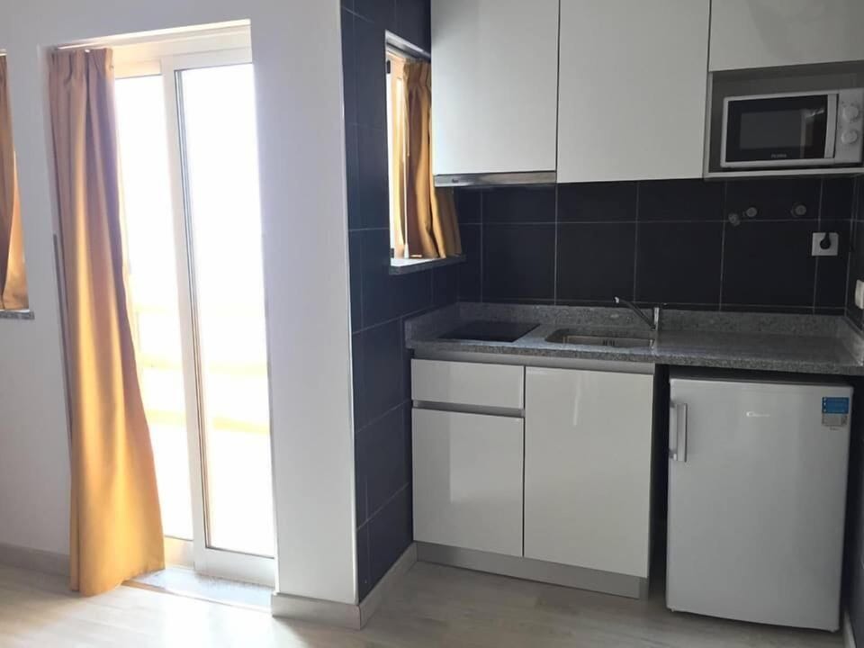 Family Studio, Balcony, Courtyard View | Private kitchen