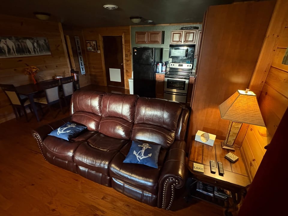 House, 2 Bedrooms | Interior