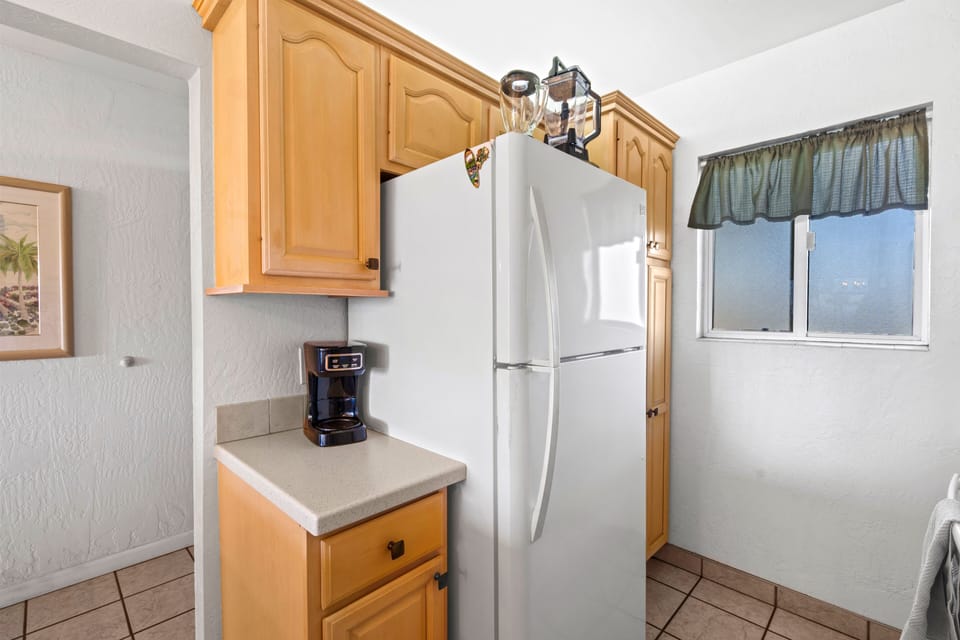 Condo, 2 Bedrooms | Interior