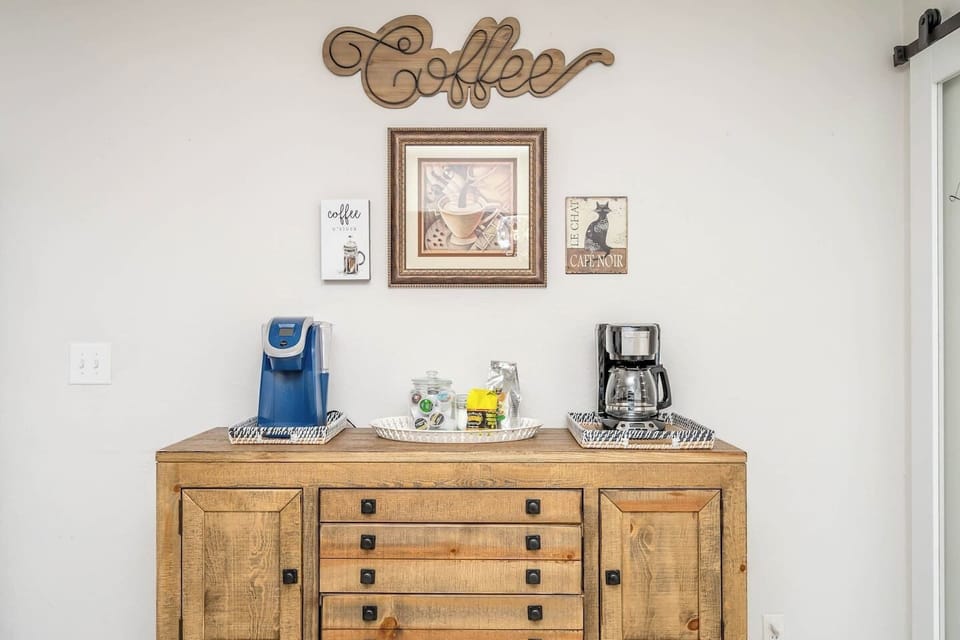 Brew a drip or Keurig coffee, or sip on some tea. 