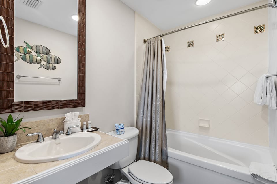 Full bathroom