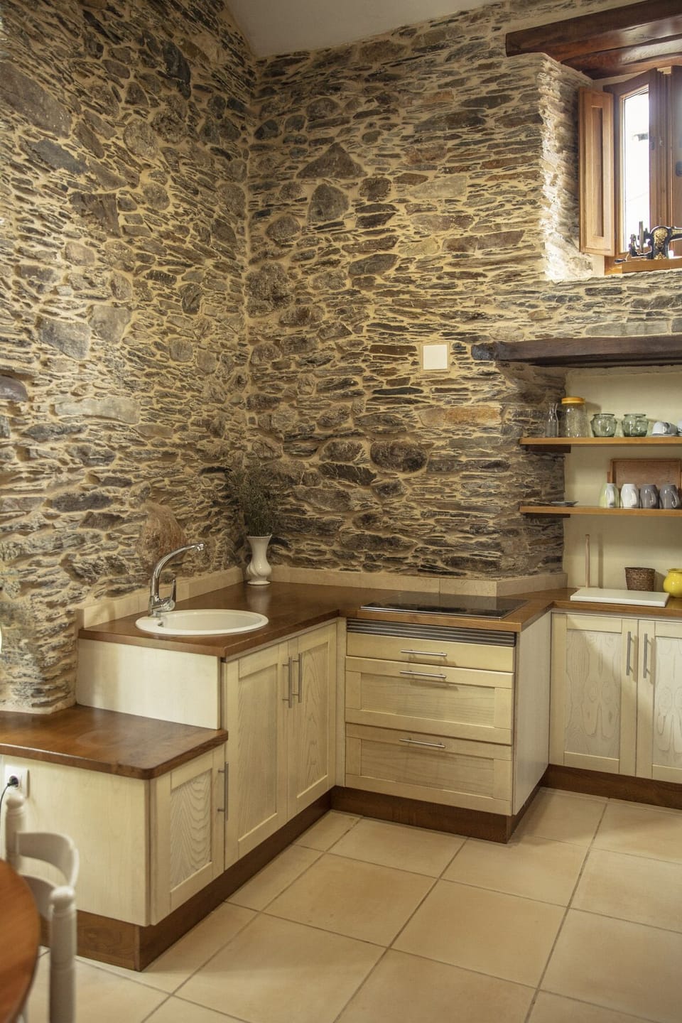 House | Private kitchen | Full-size fridge, microwave, stovetop, dishwasher