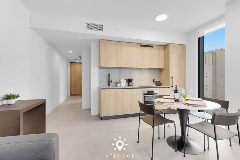 Dining - Kitchen - Open layout 