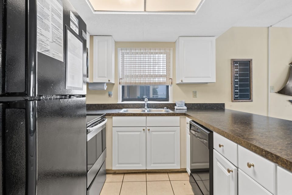 Full equipped kitchen