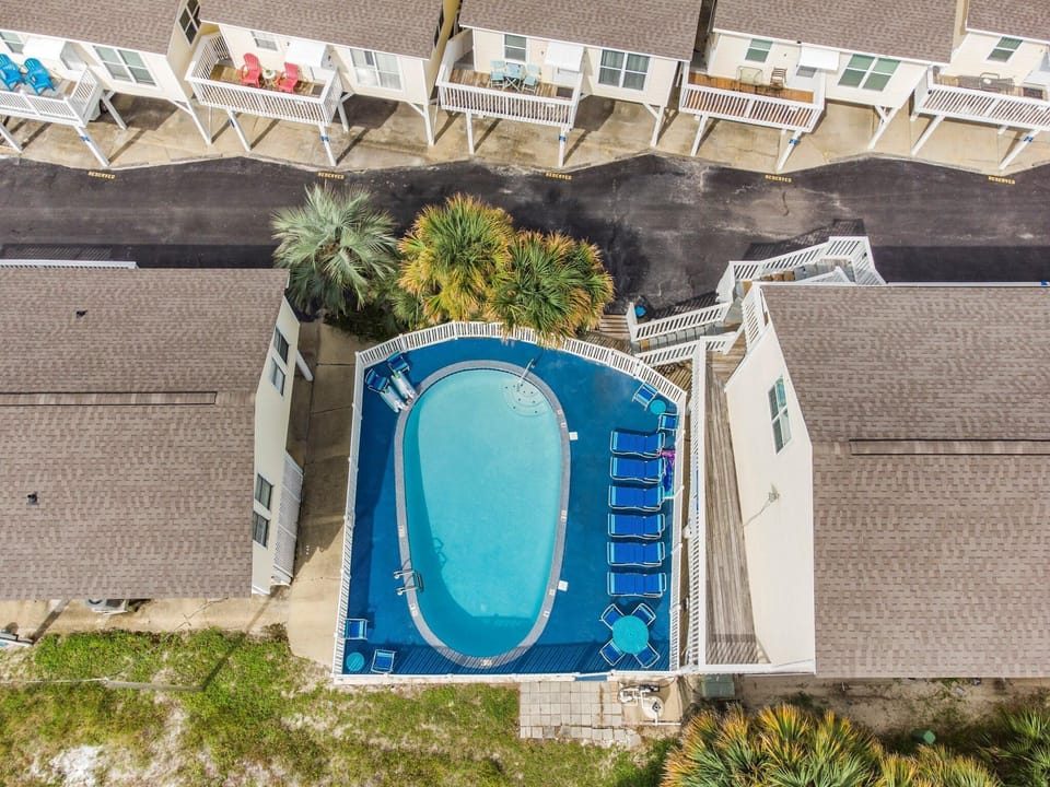 Condo, 2 Queen Beds (Sea and Sun Unit 6) | Pool