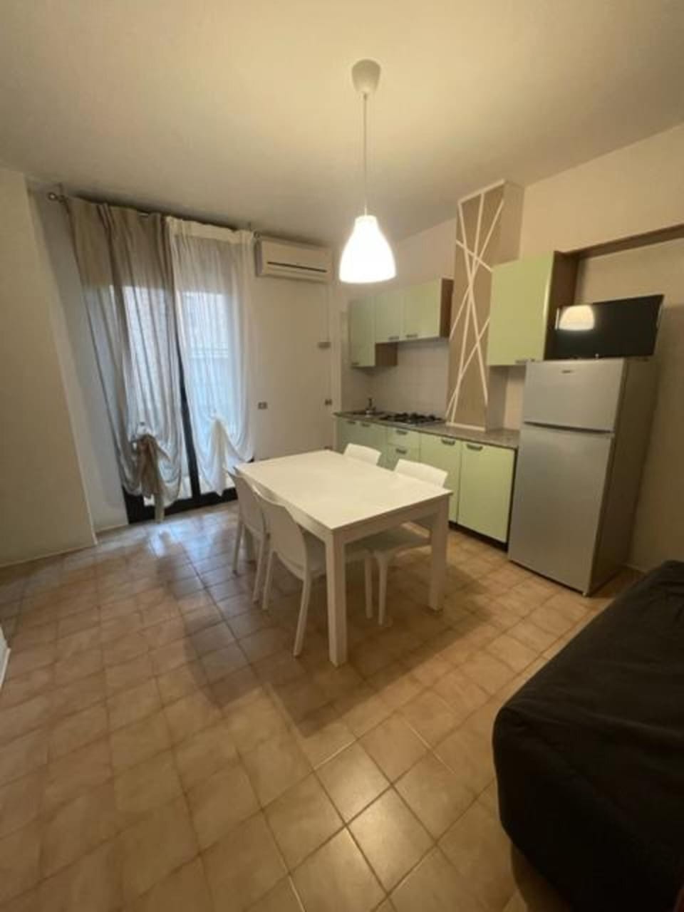 Apartment, 1 Bedroom | Dining room