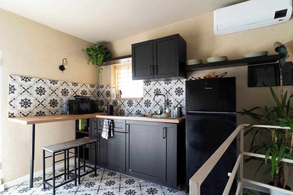 Shared fridge, microwave