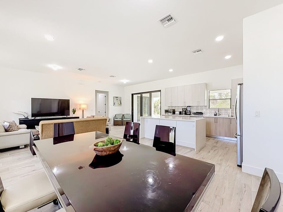 15245 Brainbridge Circle-12