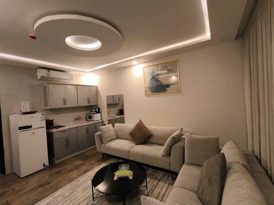 Luxury Double Room | Living area