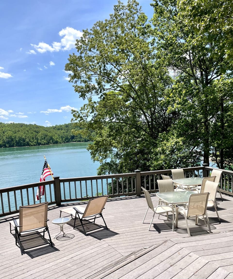 Lake View