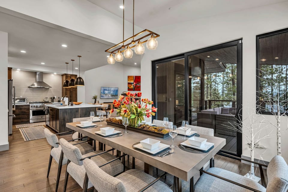 Dining area: 8-person dining table, breakfast bar, main floor