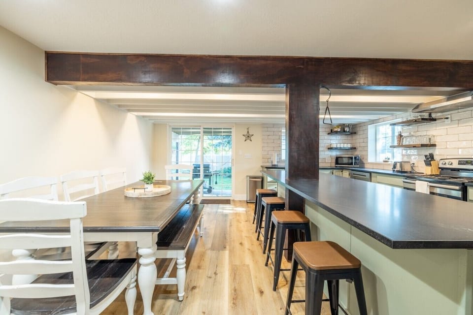 Open-Concept Dining Area