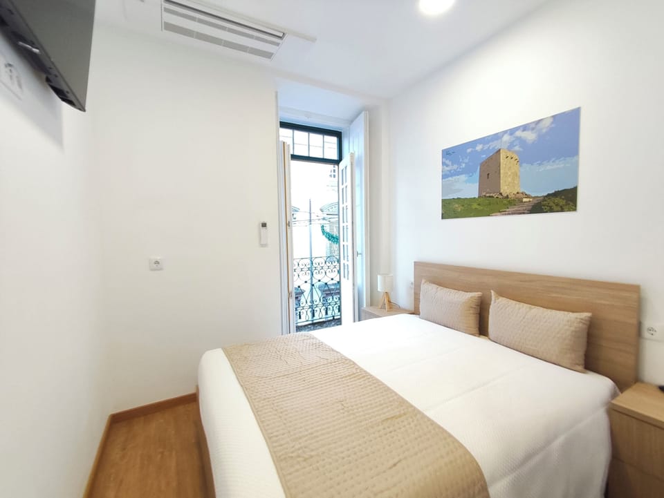 Family Room, Balcony, City View | WiFi (free)