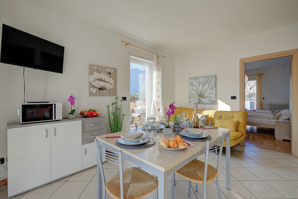 Living and dining room