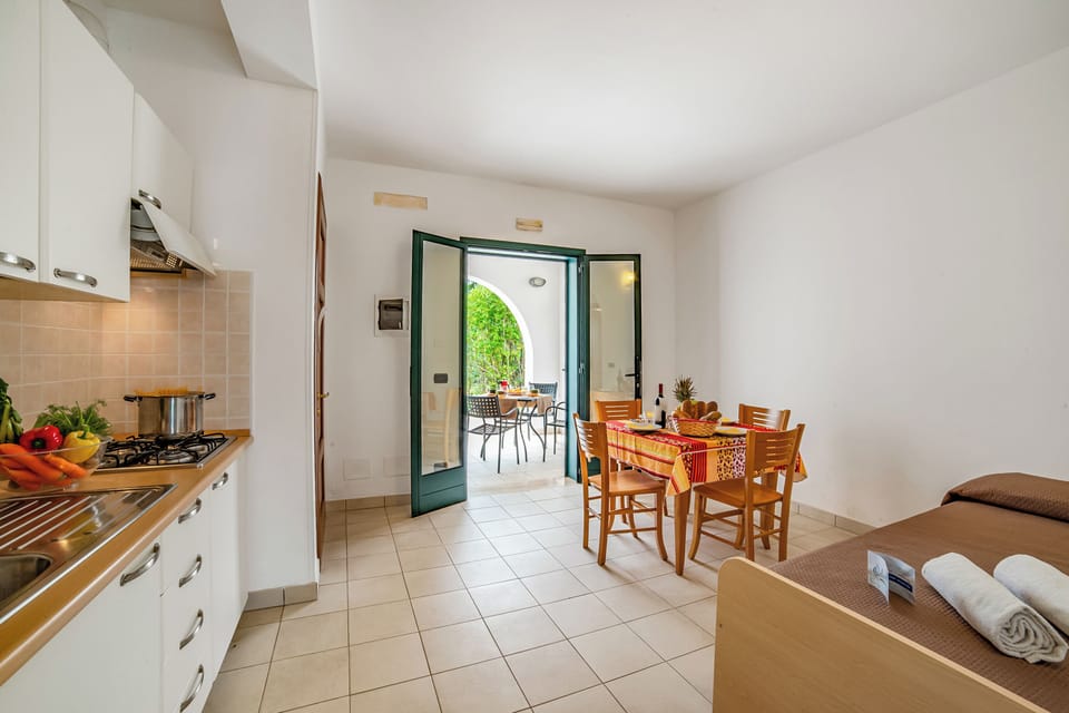 Kitchen and dining area