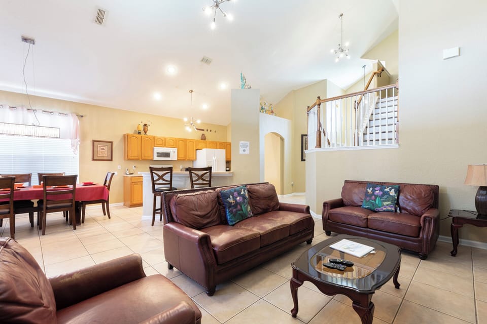 Deluxe House, Pool View | Living area | Flat-screen TV, DVD player