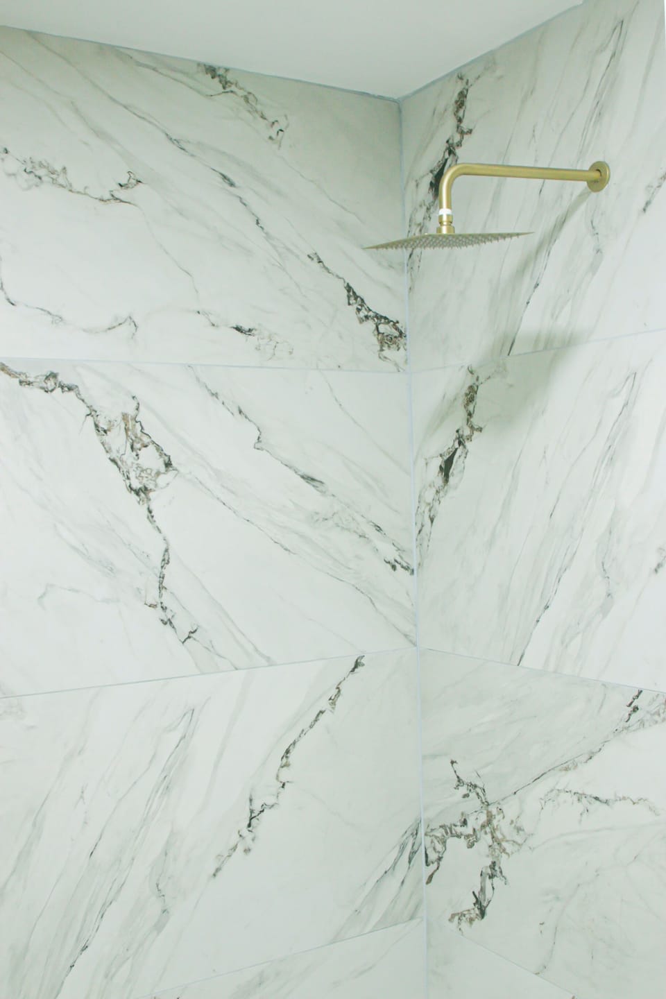Standard Room | Bathroom | Shower, towels, soap, shampoo