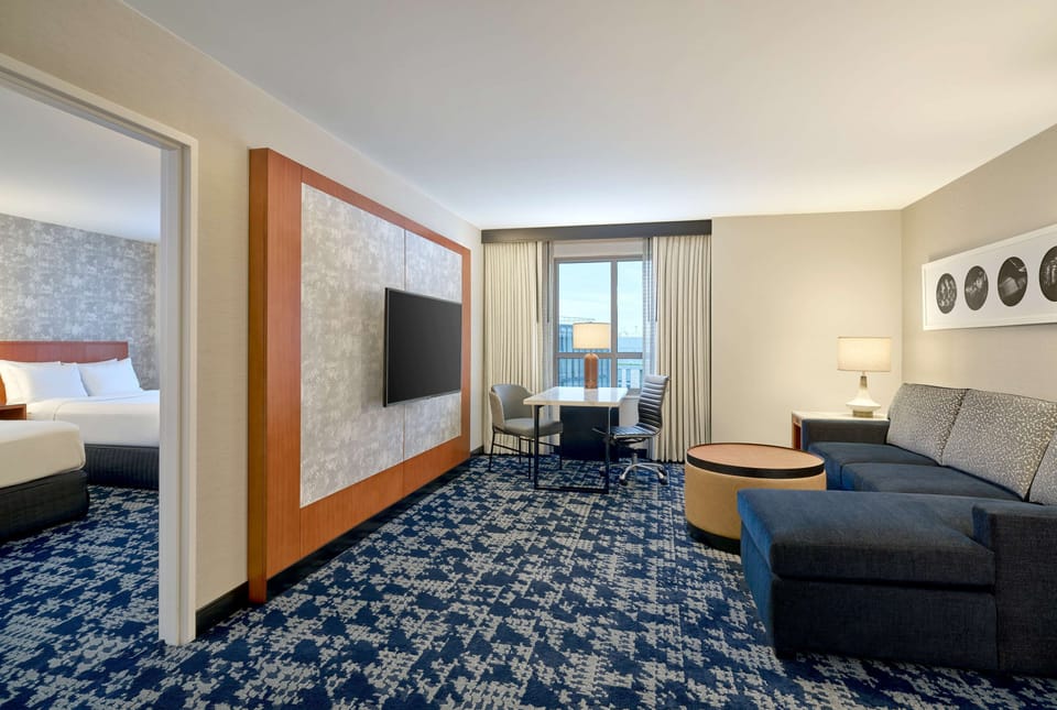 1 bedroom, premium bedding, pillowtop beds, desk