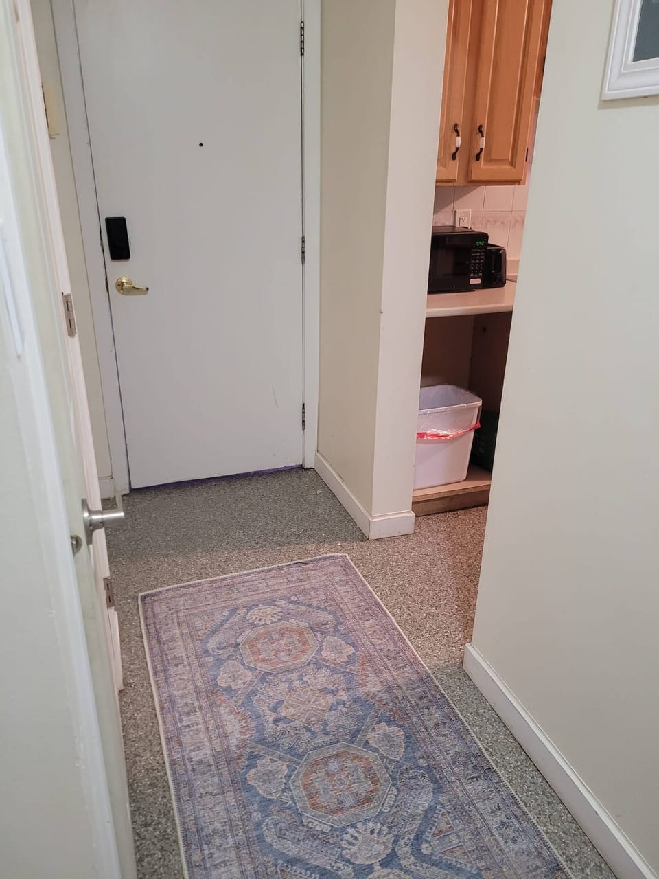 Apartment, 2 Bedrooms, Patio | Interior