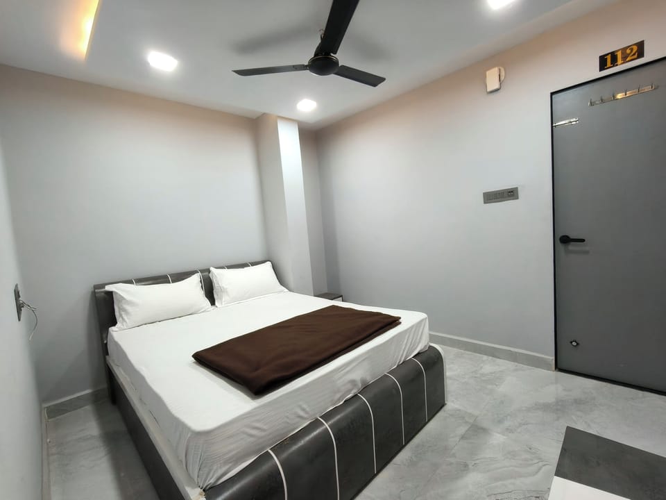 Economy Double Room, City View | Desk, free WiFi